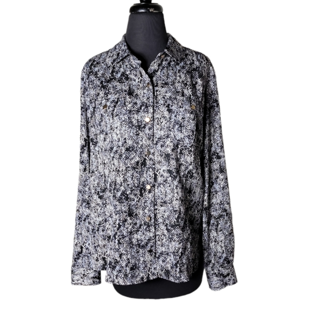 Dana Buchman women's gray black snakeskin print button front top long sleeve XL